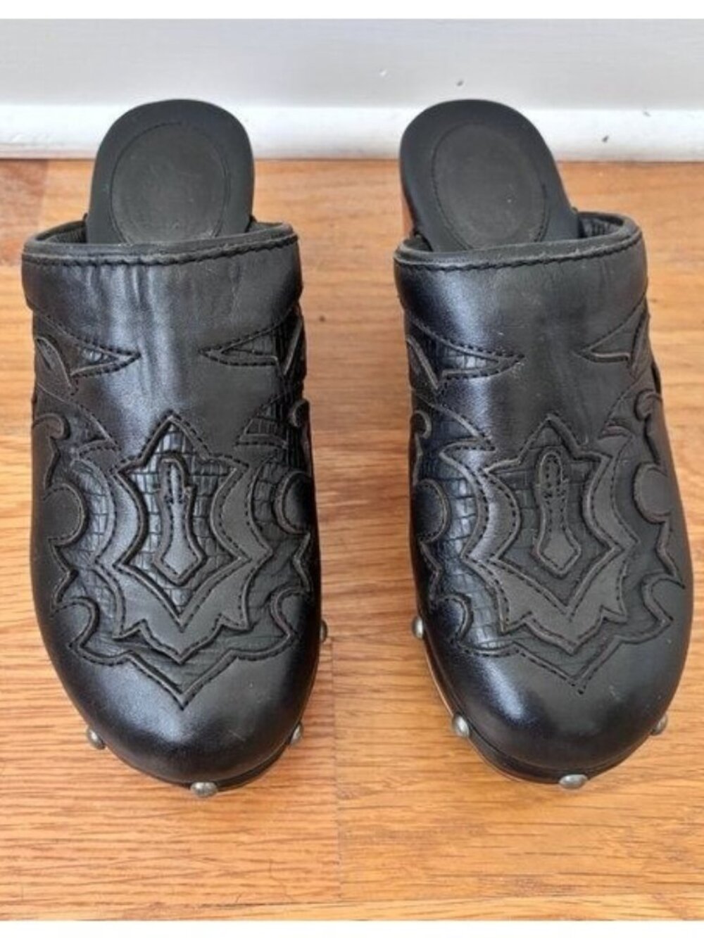 ARIAT MCMXCIII Black Leather Wood Clog Mules Size 6 - Picture 5 of 10